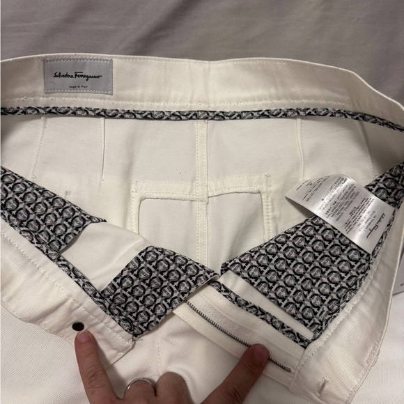 % 💯 authentic Salvatore Rerragamo pants size 48 - Picture 3 of 7
